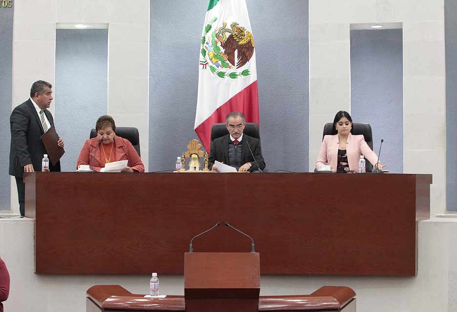 Promueven exhorto para que los servicios de salud informen sobre la puesta en marcha del INSABI en SLP.