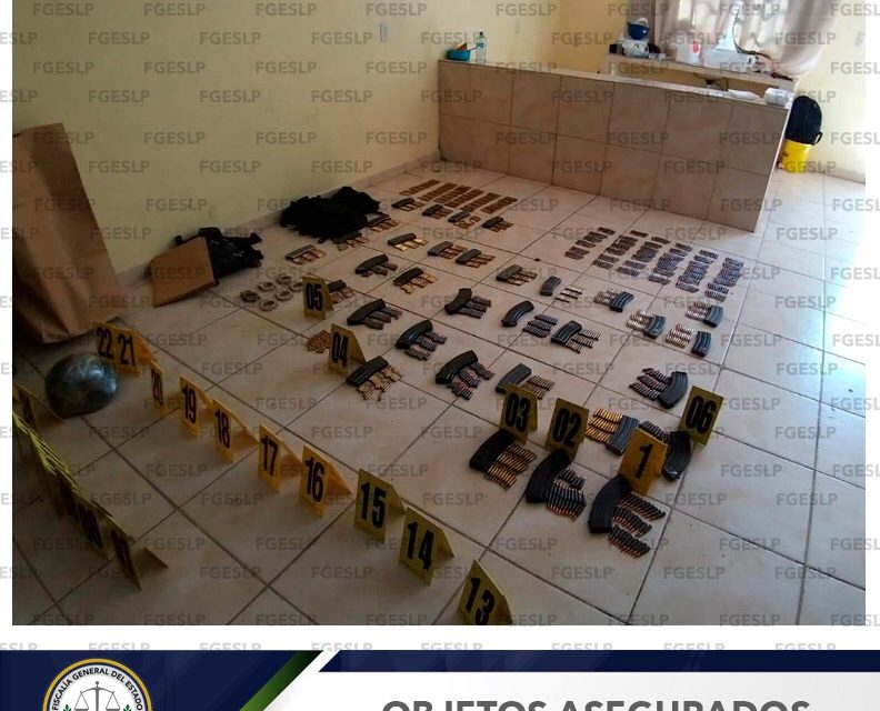 Aseguran arsenal de armas en Zona Media.