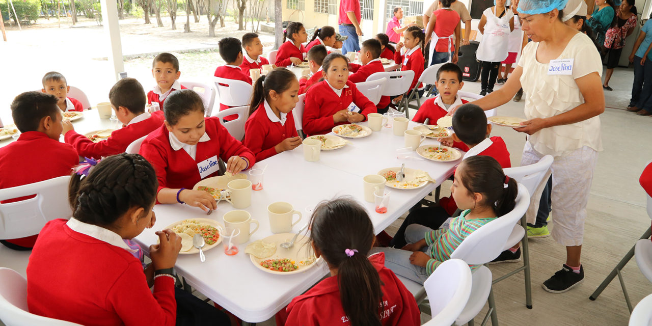 Destaca DIF estatal logros alimentarios.