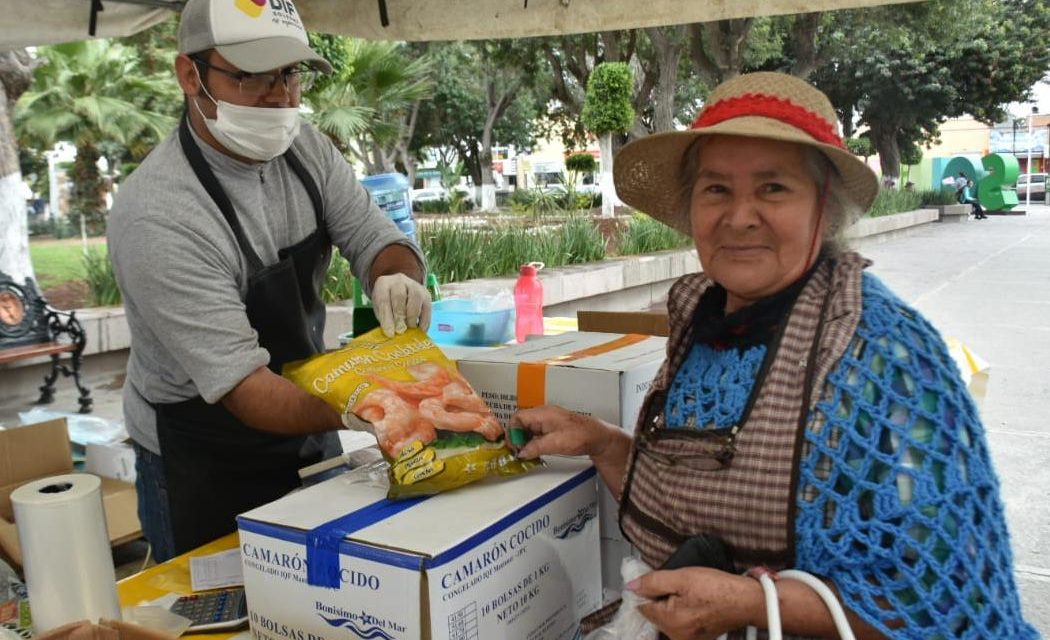 Buena respuesta a venta de productos del que promueve DIF municipal de Soledad