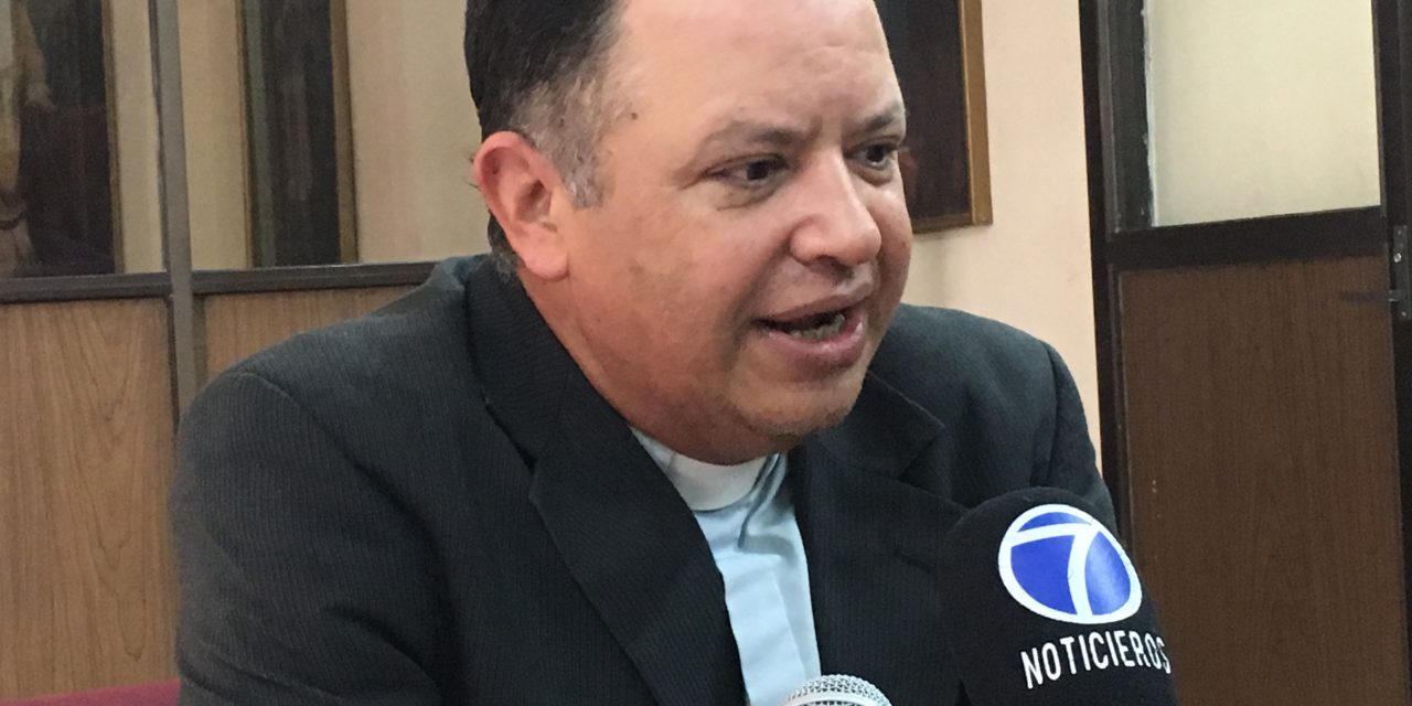 Pide la iglesia que bodas, bautizos y XV años sean reprogramados.