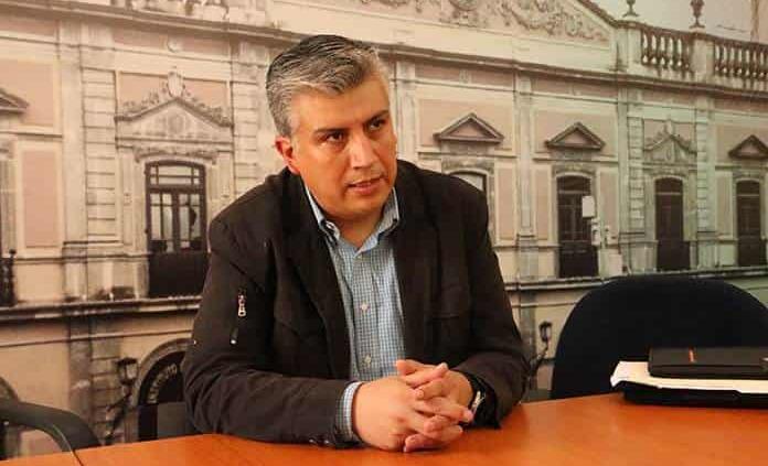 Cesados tres docentes de la UASLP por acoso sexual.