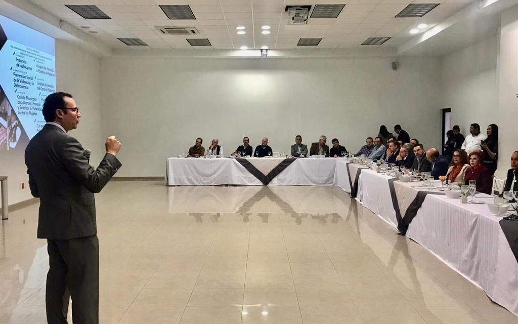Llama Canacintra a alcalde de la capital a tener celeridad en obras de movilidad.