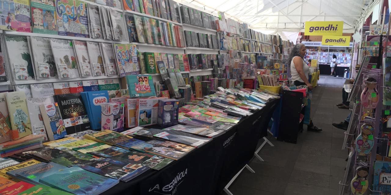 Termina por contingencia, Feria del Libro de la UASLP
