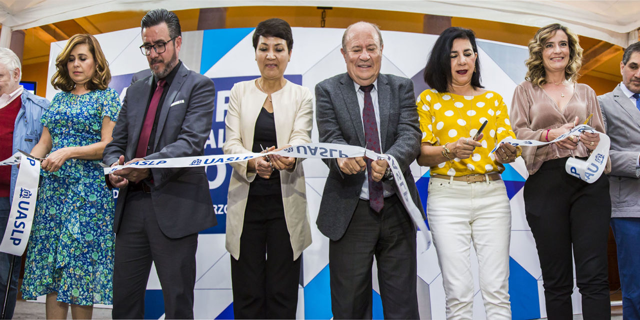 UASLP inaugura la 45 Feria Nacional del Libro.