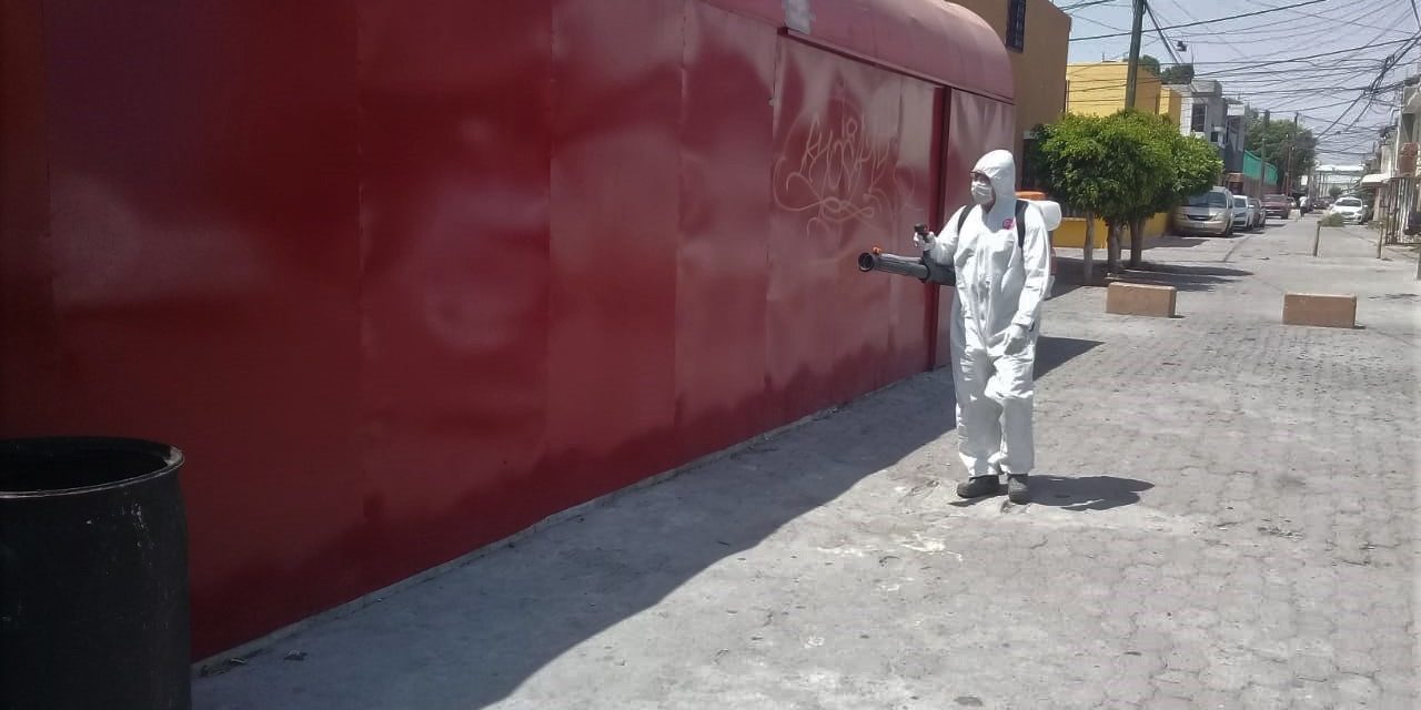 Avanza sanitización de espacios públicos en Soledad. 60 colonias son intervenidas.