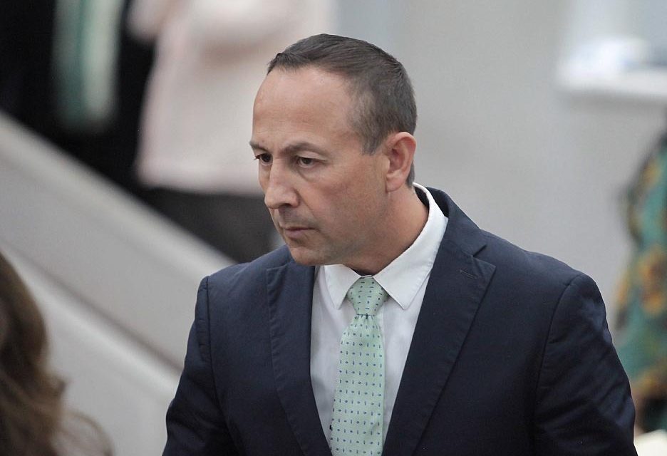 Propone legislador posponer obras estatales para 2021, para usar recursos en la contingencia sanitaria.