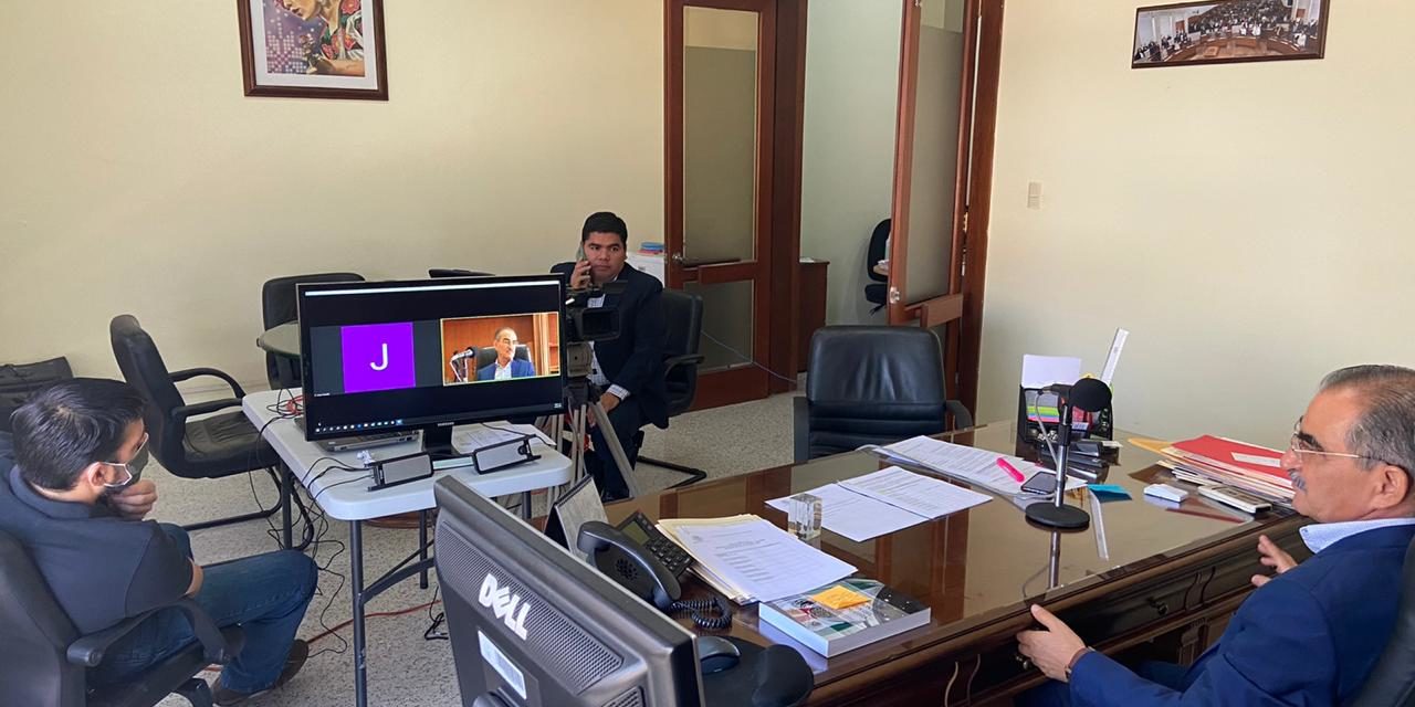 Directiva del congreso del estado inicia pruebas para la realización de videoconferencias.