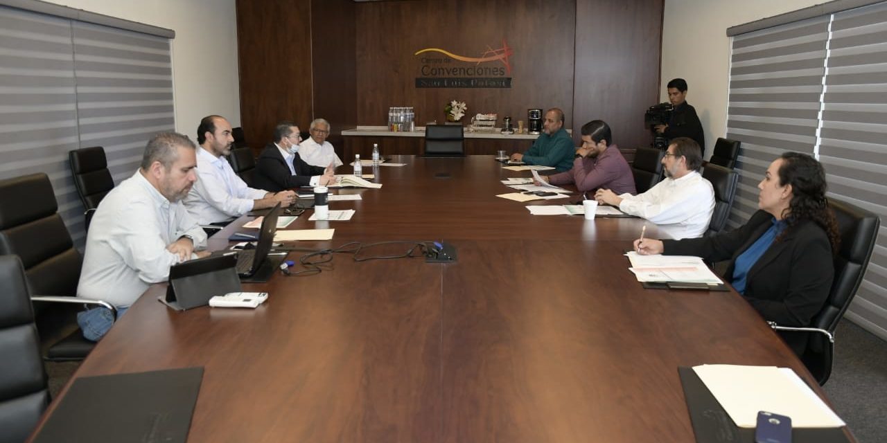 Titulares de Sedeco y Sefin detallan paquete de apoyo económico por contingencia sanitaria.