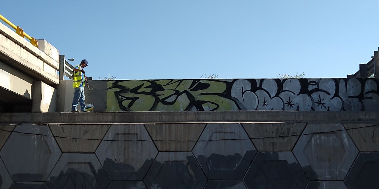 Avanza eliminación de grafiti en diferentes puntos del municipio de Soledad.