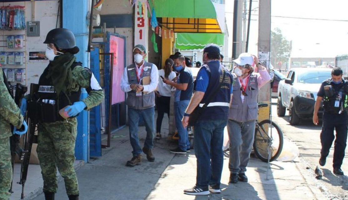 Cierre a dos locales en Central de Abasto en operativos municipales y de sanidad.