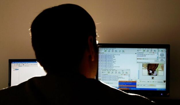 Advierte SSPE de perfiles pedófilos en redes sociales.