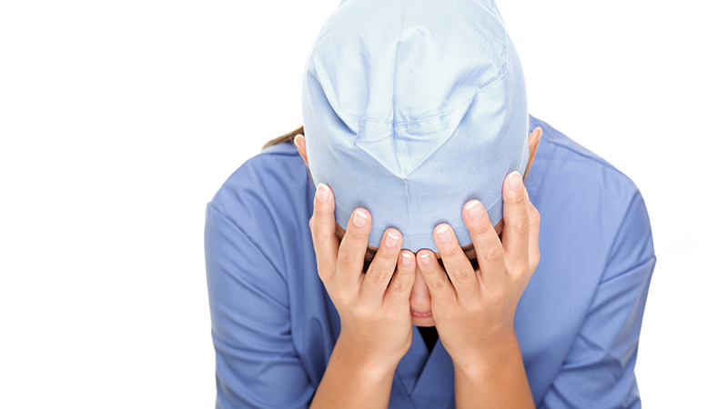 Ataca covid-19 a trabajadores de salud en SLP, ya son 81 de ellos identificados.