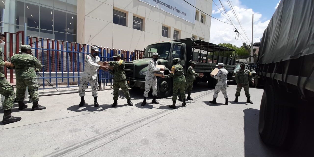 Ejército Mexicano entrega medicamentos e insumos médicos en Hospital Morones