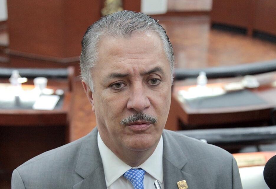 Ayuntamientos tendrían que tener mayoría calificada para realizar enajenación de bienes.