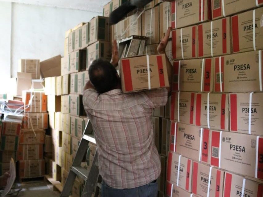 Entregados en SLP más del 30 por ciento de libros de texto gratuito.