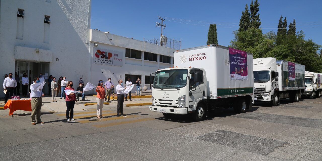 Jm Carreras y Lorena Valle dan banderazo de salida a apoyos alimentarios para 165 mil niñas y niños en la entidad.