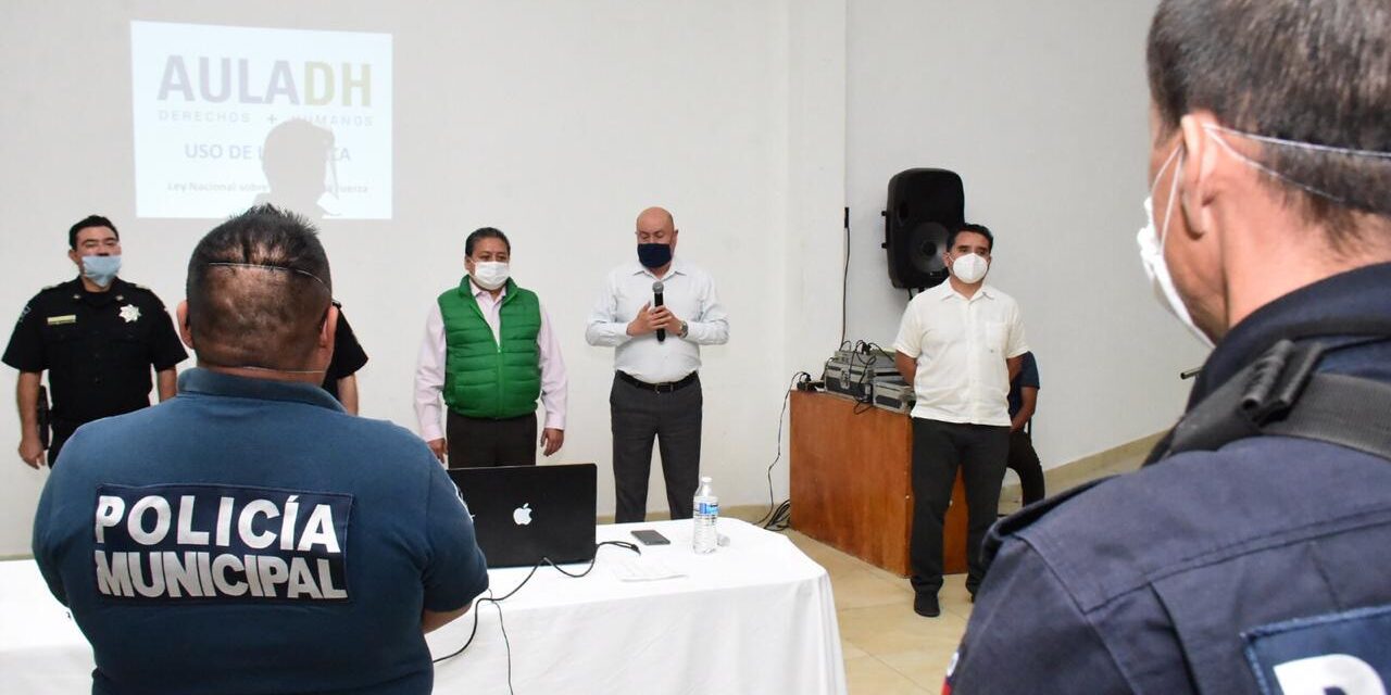 Alcalde de Soledad y ombusdman potosino clausuran Curso Especial de Derechos Humanos dirigido a policías municipales.