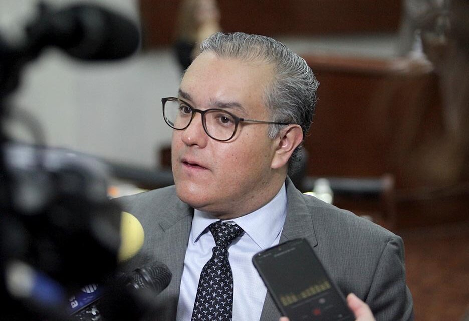 Fortalecen en instituciones el combate a la corrupción  y la violencia contra la mujer.