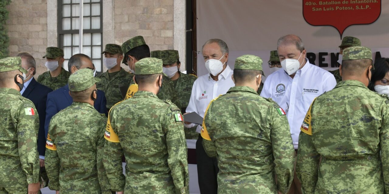 Entregan de constancias a elementos de la GN y Sedena, por Diplomado en Sistema Penal Acusatorio.