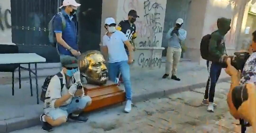 Arremeten diputados contra quienes violentaron el Congreso del Estado la semana pasada