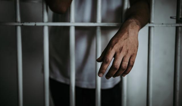 Llaman a fortalecer los protocolos de salud en los centros penitenciarios para evitar contagios de covid-19.