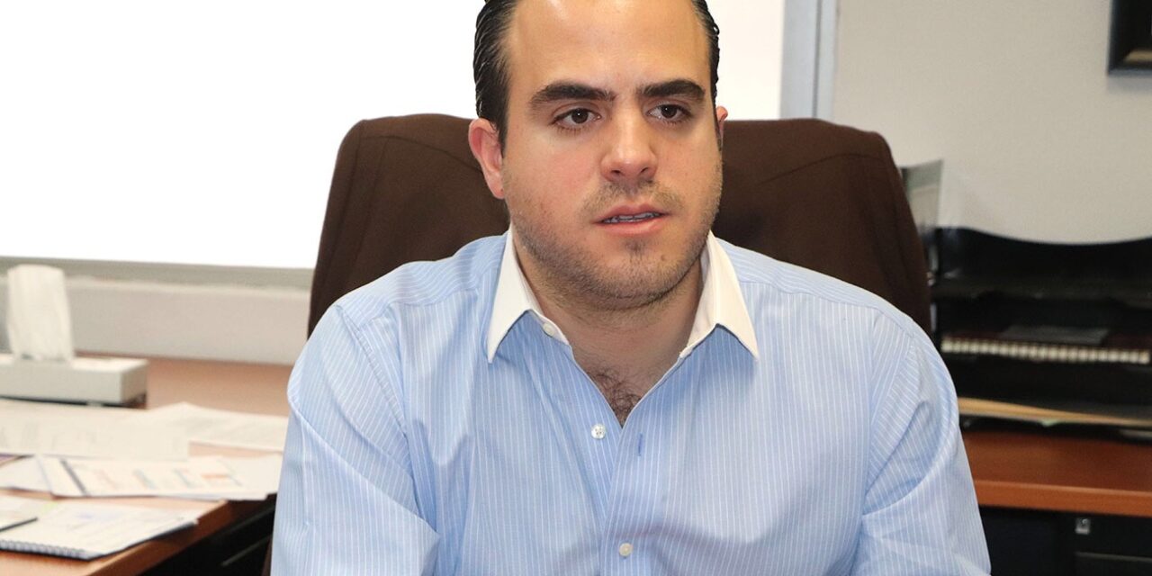 Ejecutan sanción administrativa sobre ex tesorero municipal Agustín Soberón por 250 mil pesos.