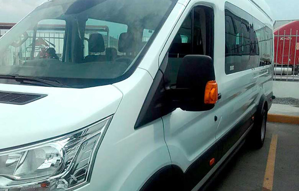 Aumentan empresas número de unidades para transportar a su personal y evitar contagios.