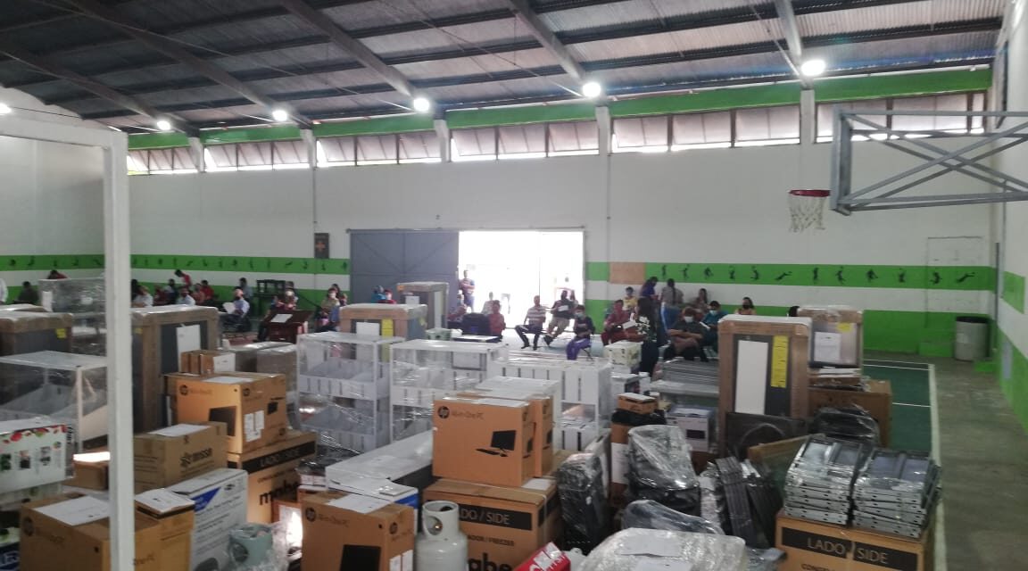 Entregan apoyos de “Mano a Mano en tu Local” a 126 micro negocios de Cerritos.