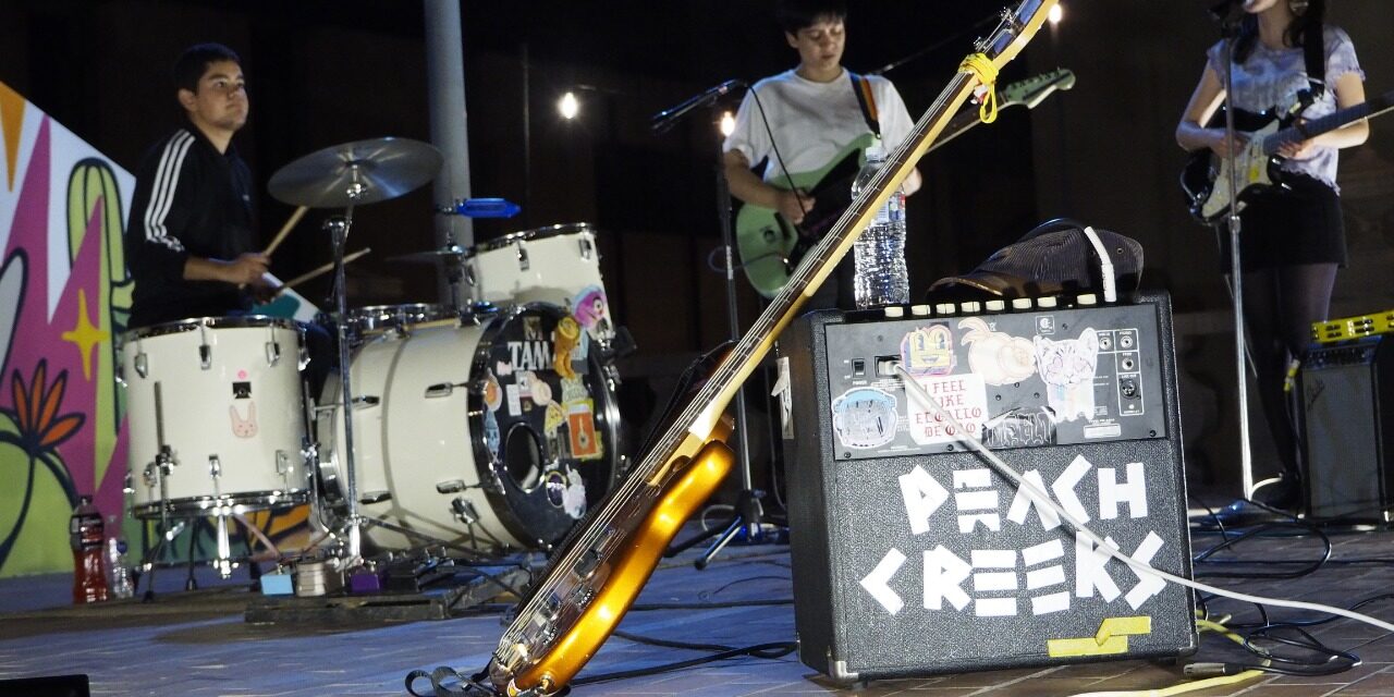 Concierto de Peach Creeks desde el MAC