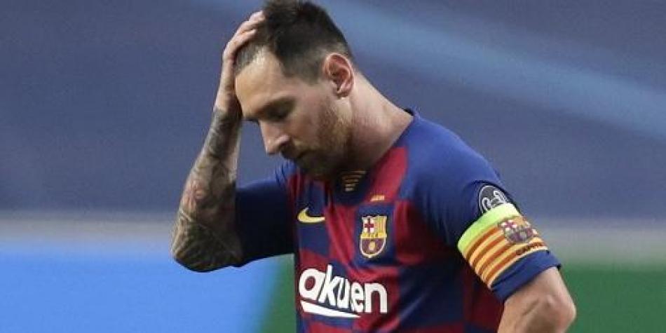 Según TyC Sports, Messi se quedará en el Barcelona hasta 2021.