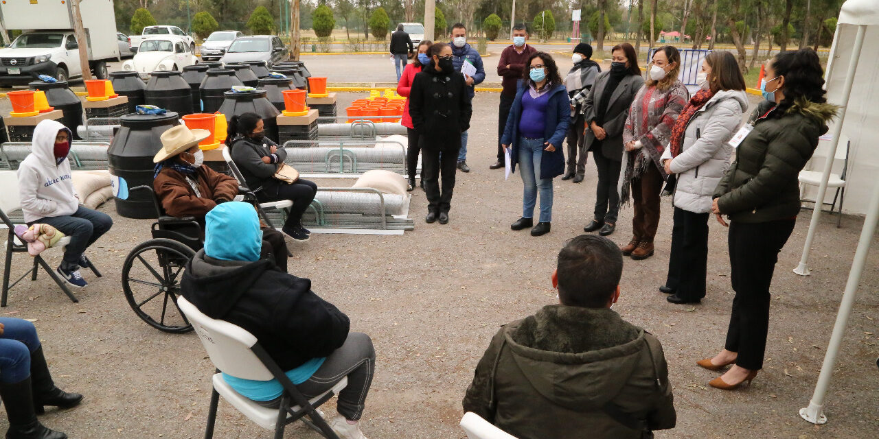 Sigue la entrega de granjas avícolas a personas con discapacidad.