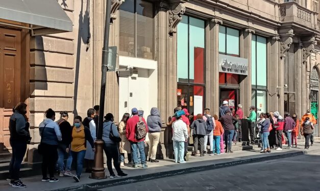 Trabajadores destinan gran parte del aguinaldo a pagar deudas