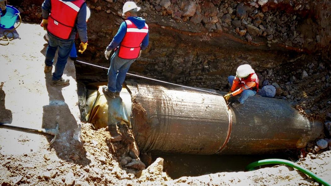 Avanza reparación de fuga en ducto de El Realito