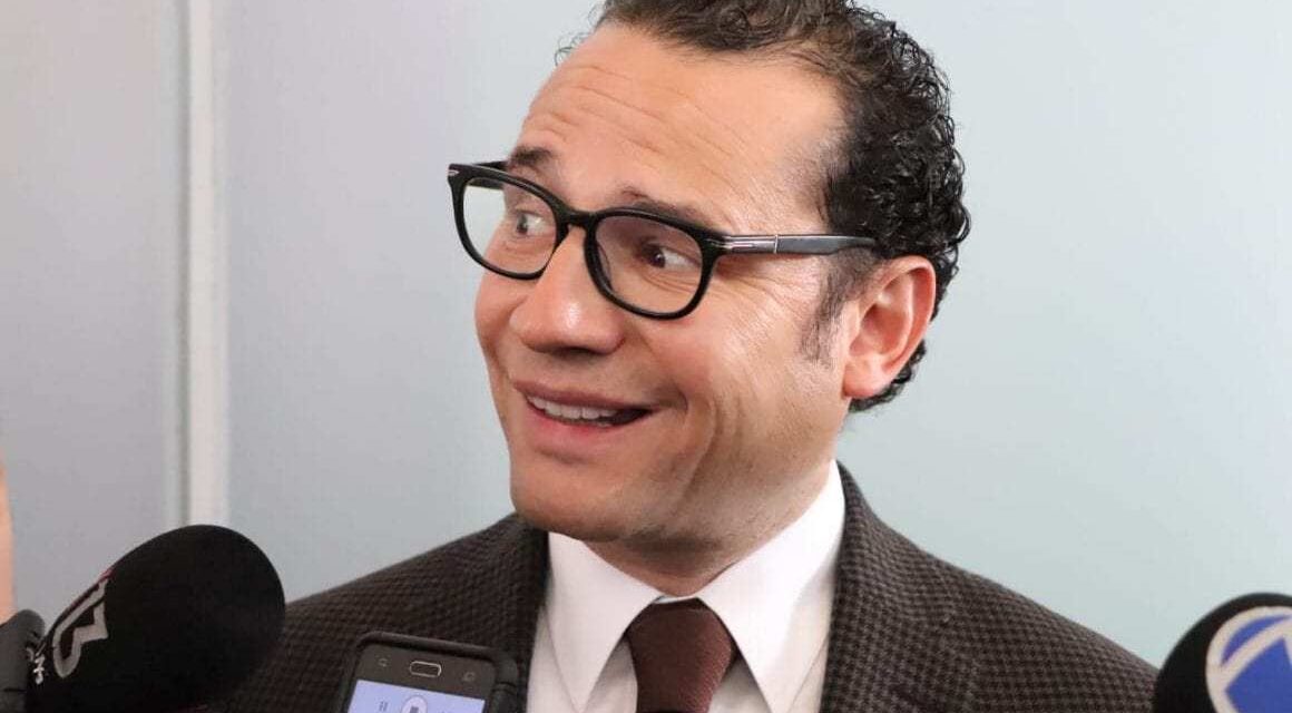 CON PRESIONES Y PROMESAS, XAVIER NAVA OPERA EN TAMAZUNCHALE