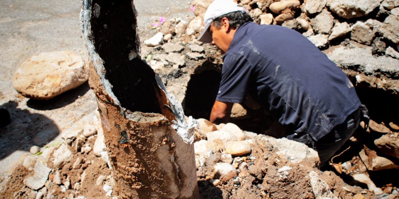 Repara Interapas casi 2 mil fugas de agua en 100 días