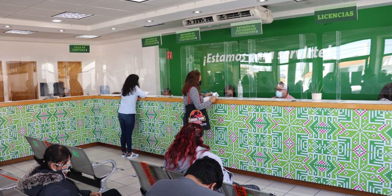 Avanza con éxito el programa “Licencias gratuitas y permanentes”