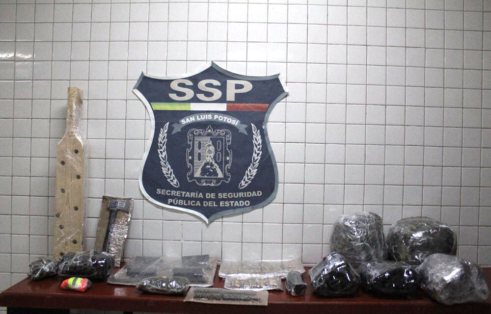 Tras enfrentamiento entre policías y civiles armados, agentes estatales aseguran equipo táctico y más de 200 cartuchos de diversos calibre
