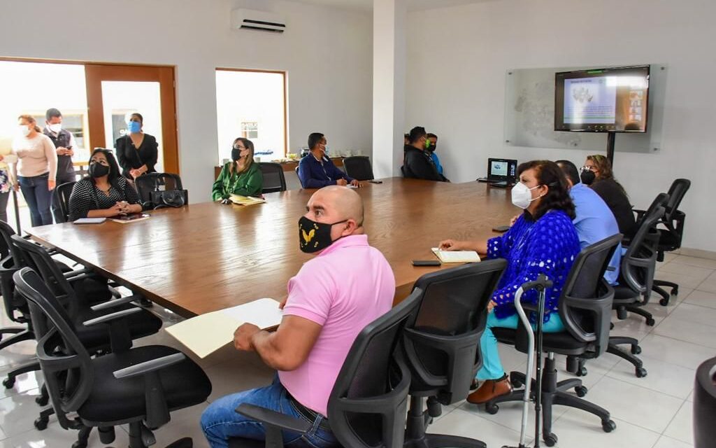Capacitación de funcionarios en Soledad, importante necesidad, reconoce alcaldesa.