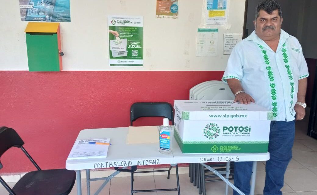 Avanza entrega de buzones para consulta del Plan Estatal de Desarrollo