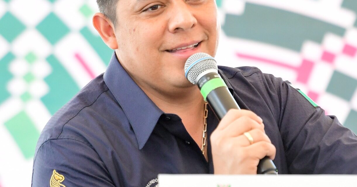 “Gente pendeja quienes promueven amparos contra municipalización de Villa de Pozos”: Gobernador