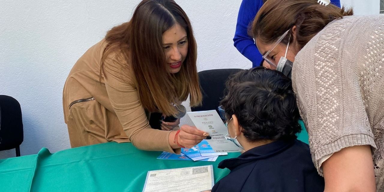 Dirección del Registro Civil ofrece certeza de identidad a personas con discapacidad visual