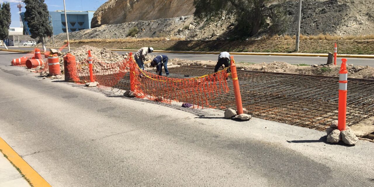 Construye SEDUVOP colector pluvial en bulevar Río Españita