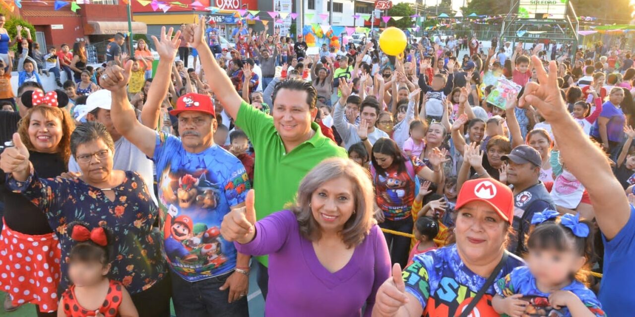 Alcaldesa Leonor Noyola Cervantes, provoca sonrisas en el cuarto día de festejos del Día del Niño y la Niña