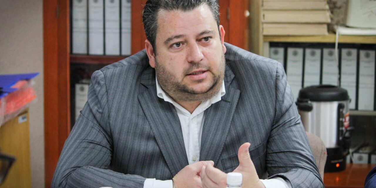 Toño Lorca propone aprovechamiento de residuos orgánicos en la generación de energía eléctrica.