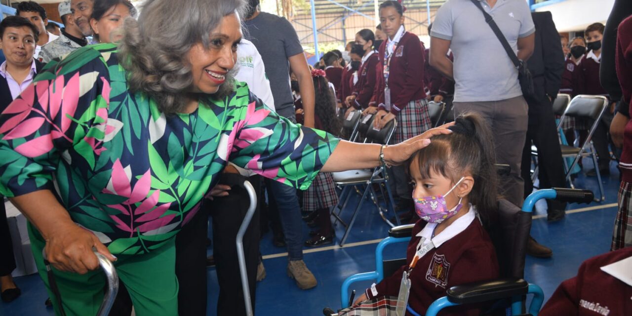 En Soledad, gobernador y alcaldesa dan inicio formal al nuevo ciclo escolar