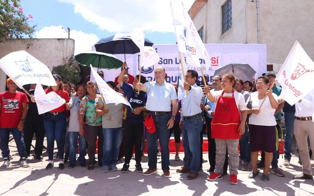 En Tierra Blanca, el Alcalde Galindo arranca con rehabilitación integral del programa Vialidades Potosinas