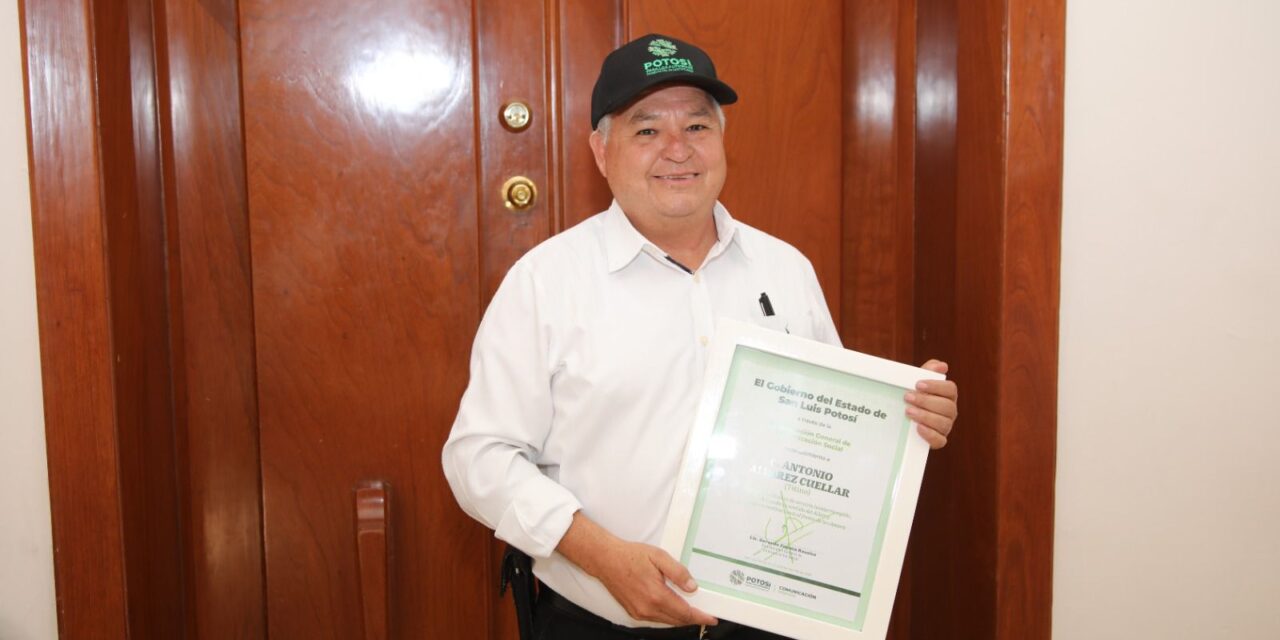 Antonio Álvarez Cuellar concluye su vida laboral en Comunicación Social de Gobierno del Estado