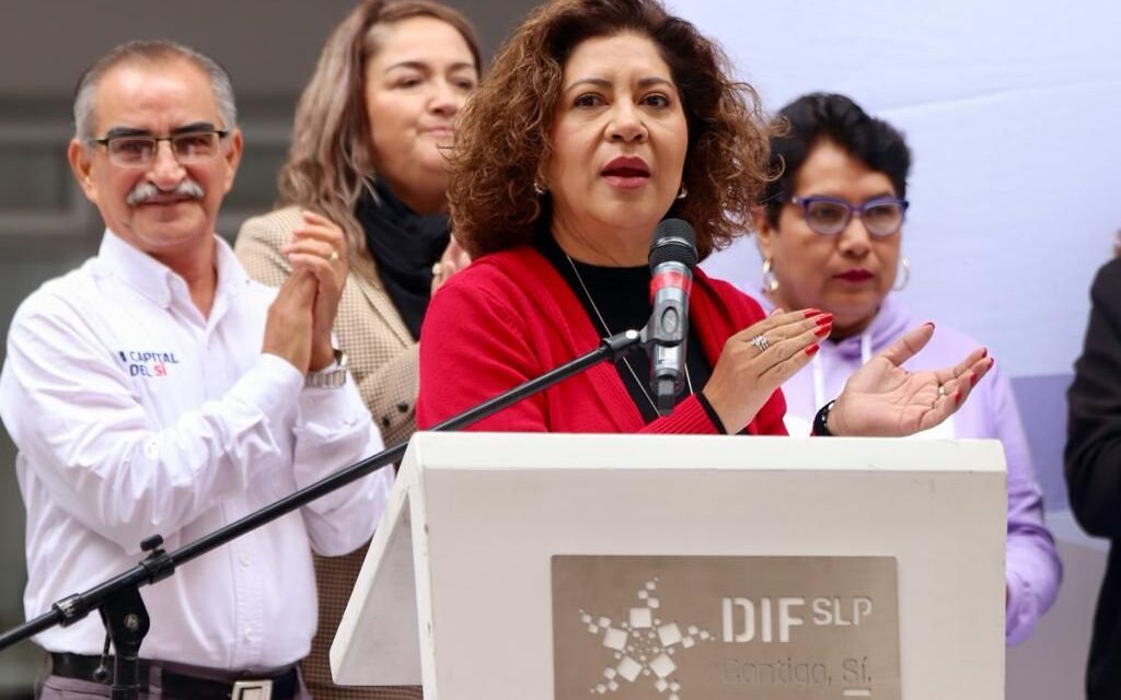 Más de 6 mil lentes graduados ha entregado el DIF Municipal, para mejorar la calidad de vida de potosinos y potosinas