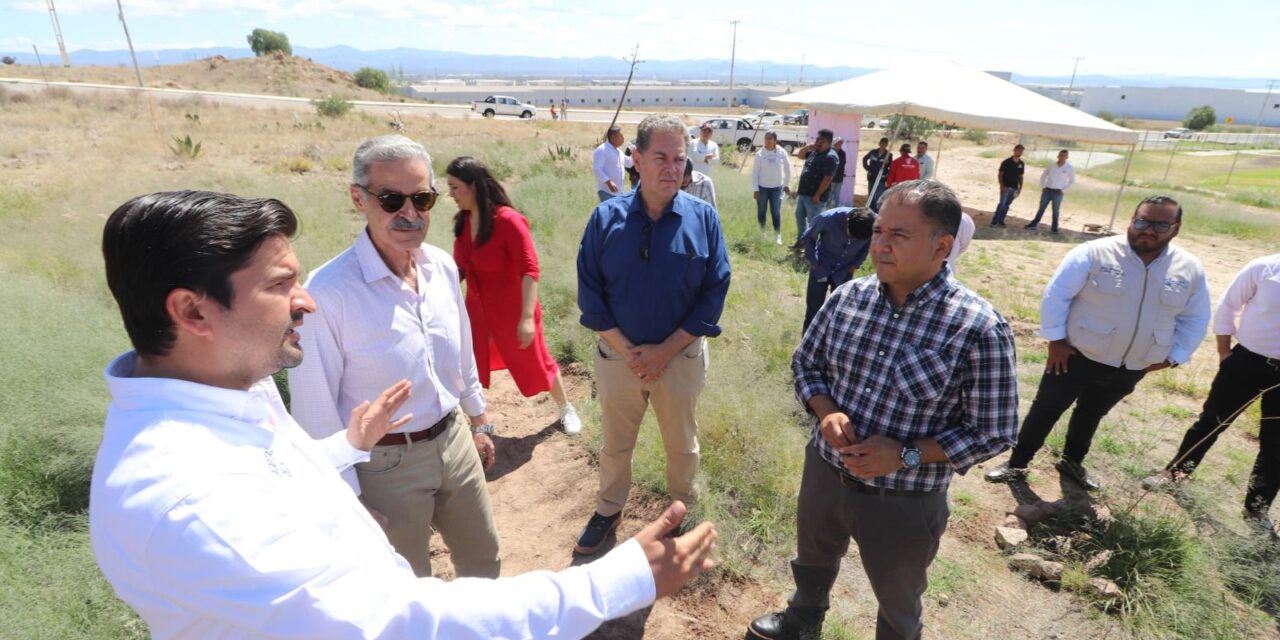 Gobierno Municipal y sector privado unen esfuerzos para instalar sistema de riego en La Pila